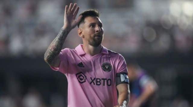Lionel Messi (4)